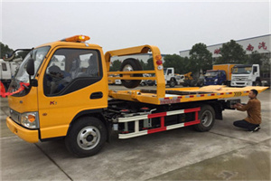 延边哪里有拖车服务